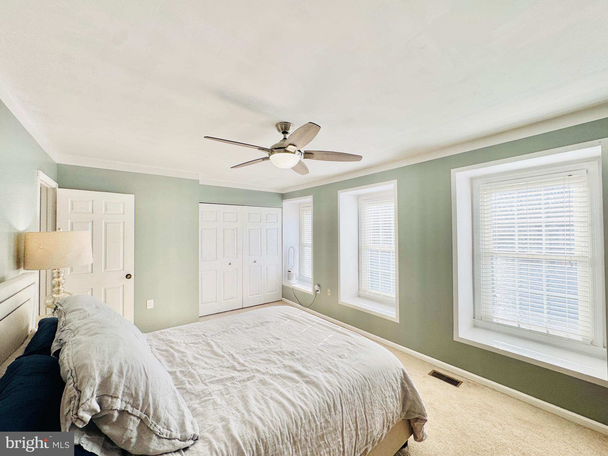 LAKE RIDGE - ANTIETAM - Residential Lease