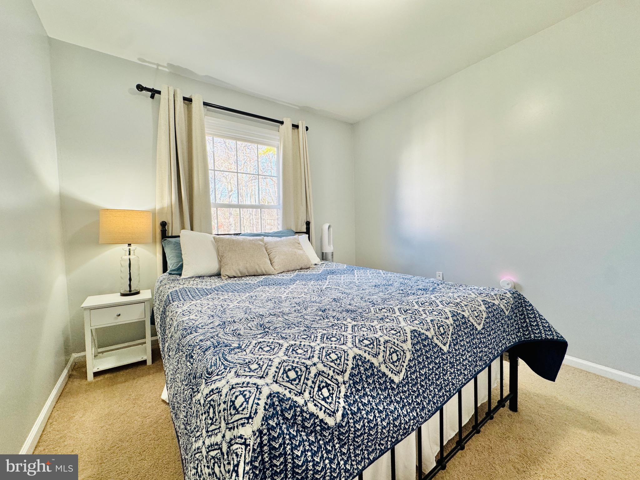 LAKE RIDGE - ANTIETAM - Residential Lease