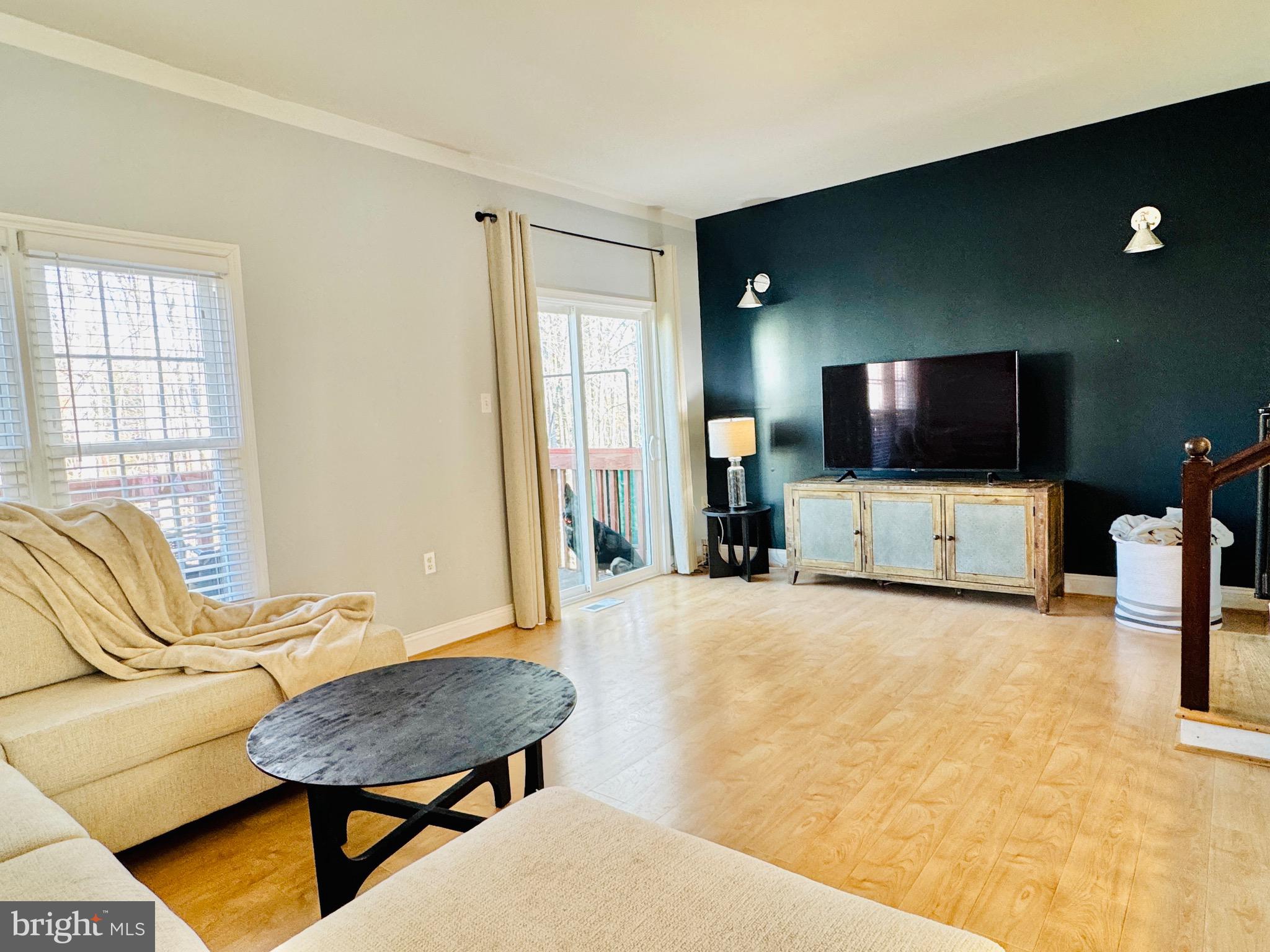 LAKE RIDGE - ANTIETAM - Residential Lease