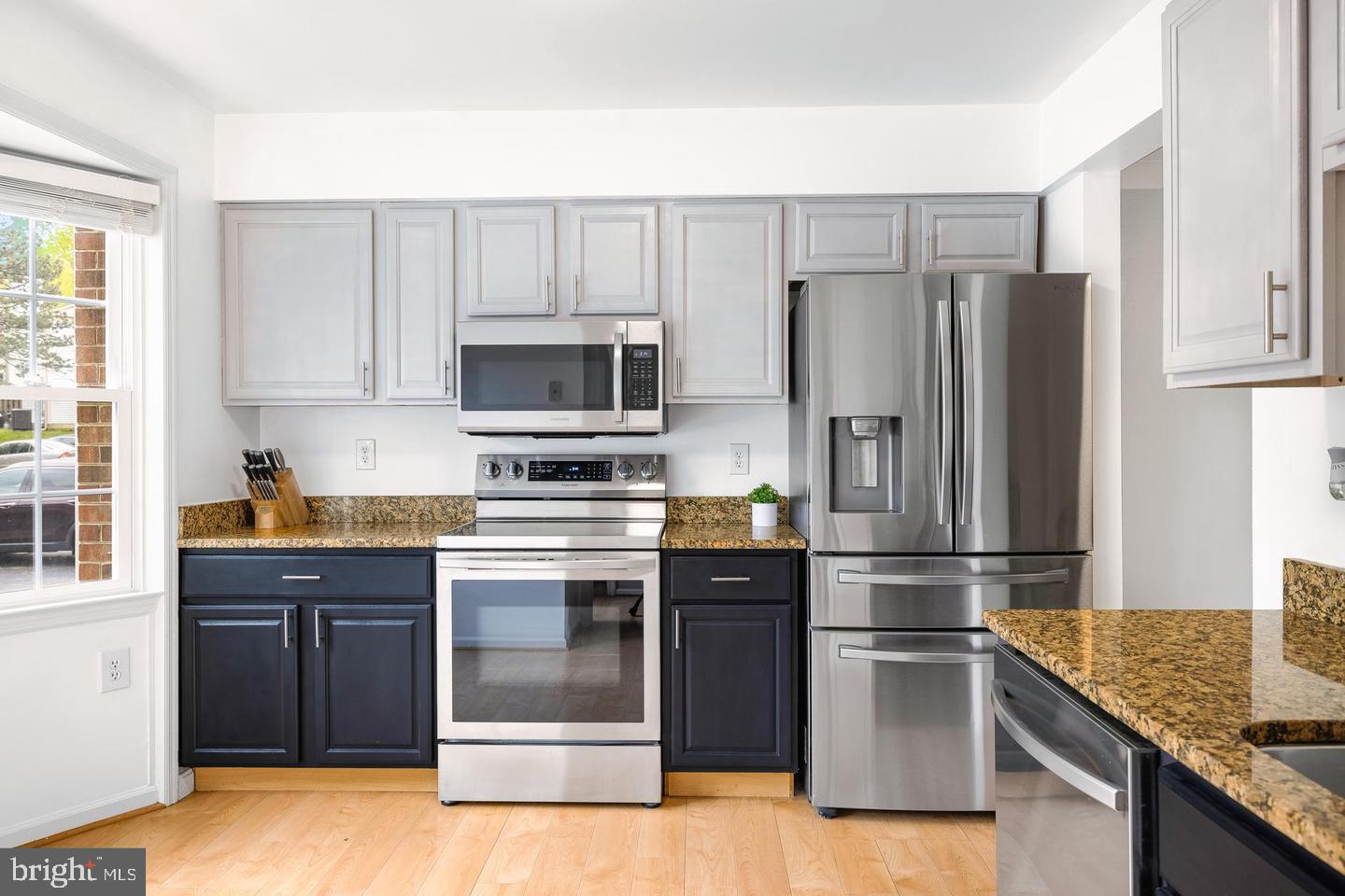 LAKE RIDGE - ANTIETAM - Residential Lease