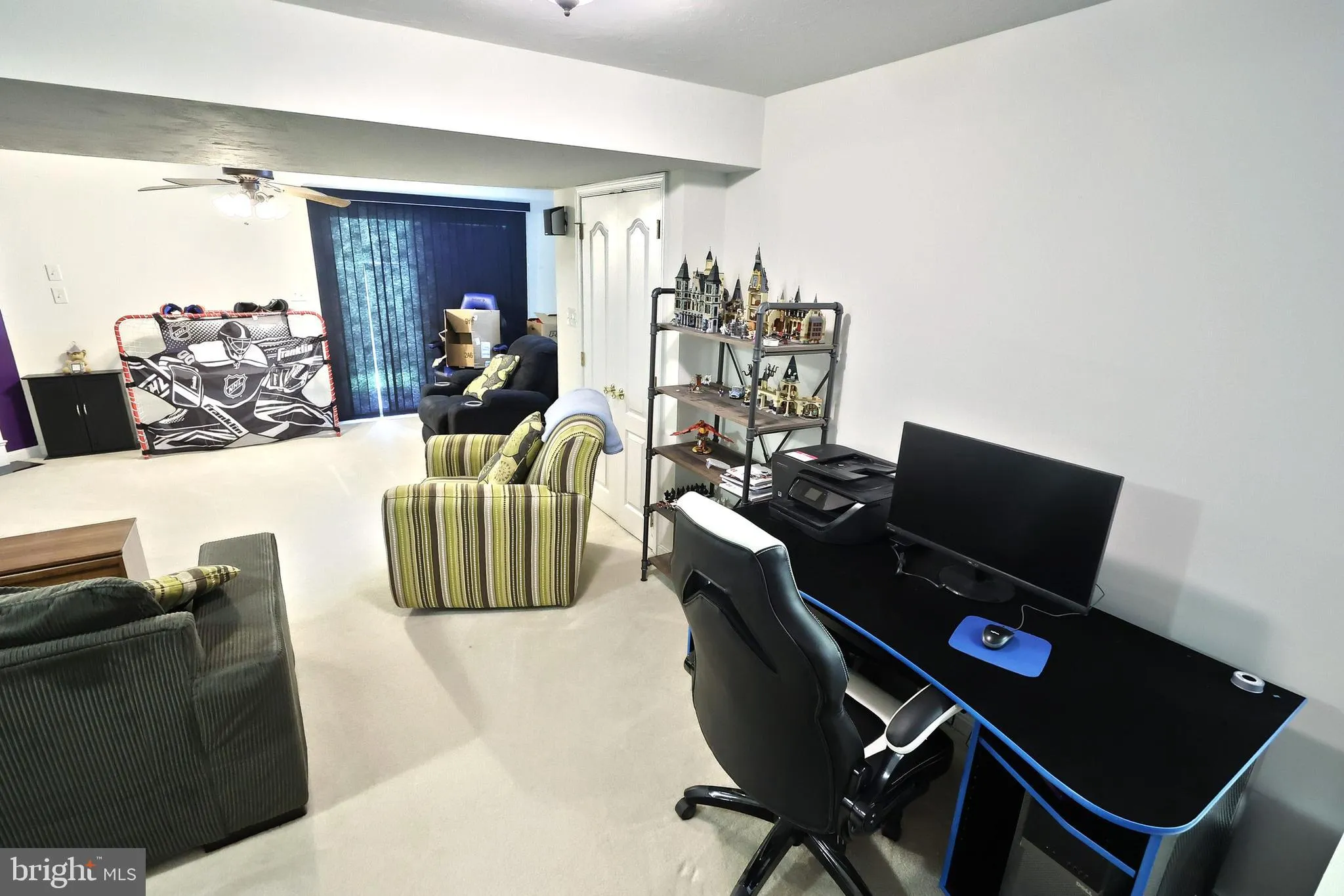 Hanover, Pennsylvania 17331, United States, 3 Bedrooms Bedrooms, ,3 BathroomsBathrooms,Residential,Pending,116324