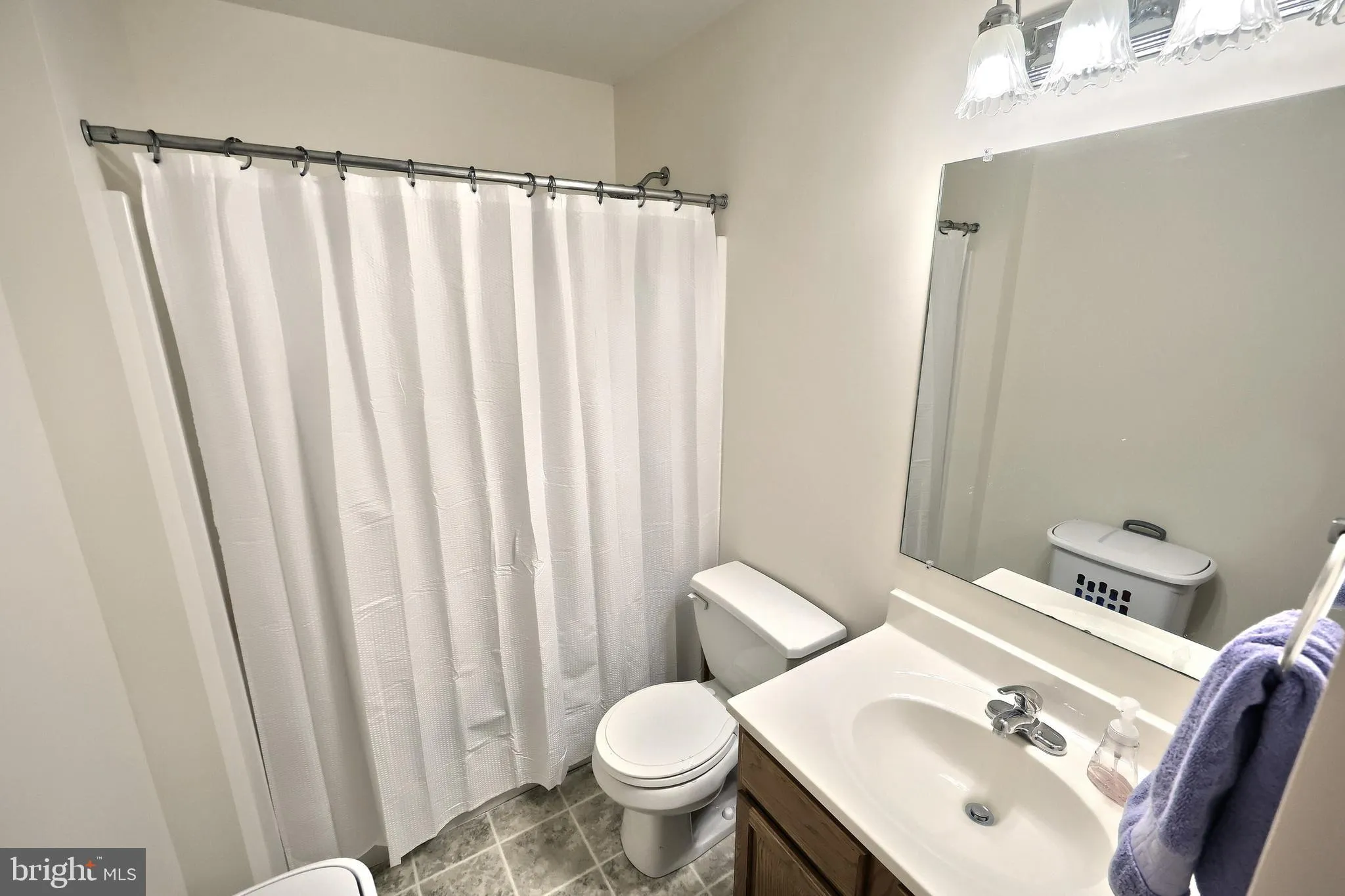 Hanover, Pennsylvania 17331, United States, 3 Bedrooms Bedrooms, ,3 BathroomsBathrooms,Residential,Pending,116324