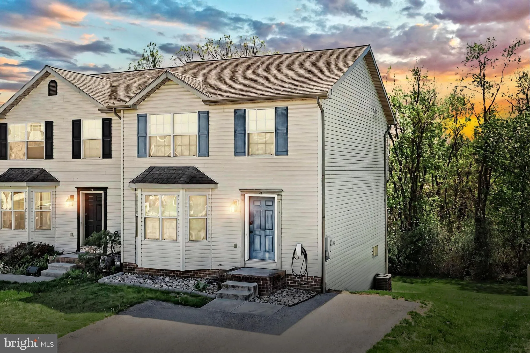 Hanover, Pennsylvania 17331, United States, 3 Bedrooms Bedrooms, ,3 BathroomsBathrooms,Residential,Pending,116324