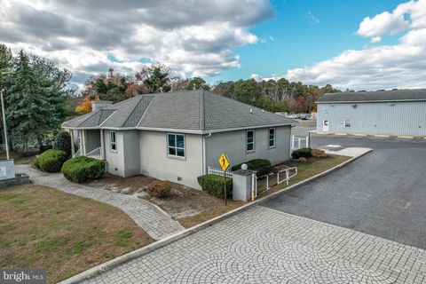 Photo of 2703 Fire Road, EGG HARBOR TOWNSHIP, NJ 08234 (MLS # NJAC2021610)