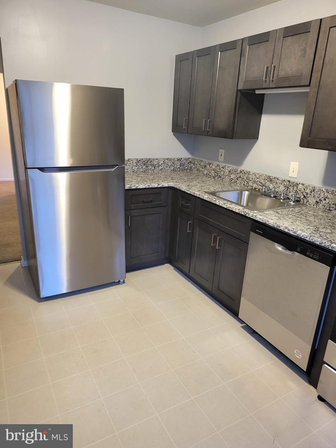 THOMAS CHOICE GARDENS - Residential Lease