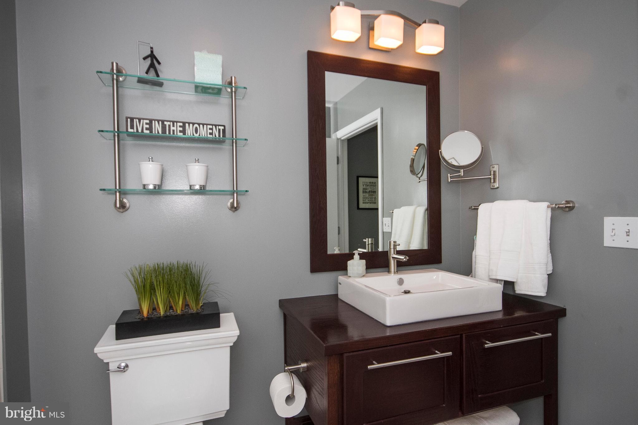 PIERSIDE AT HARBORVIEW - Residential