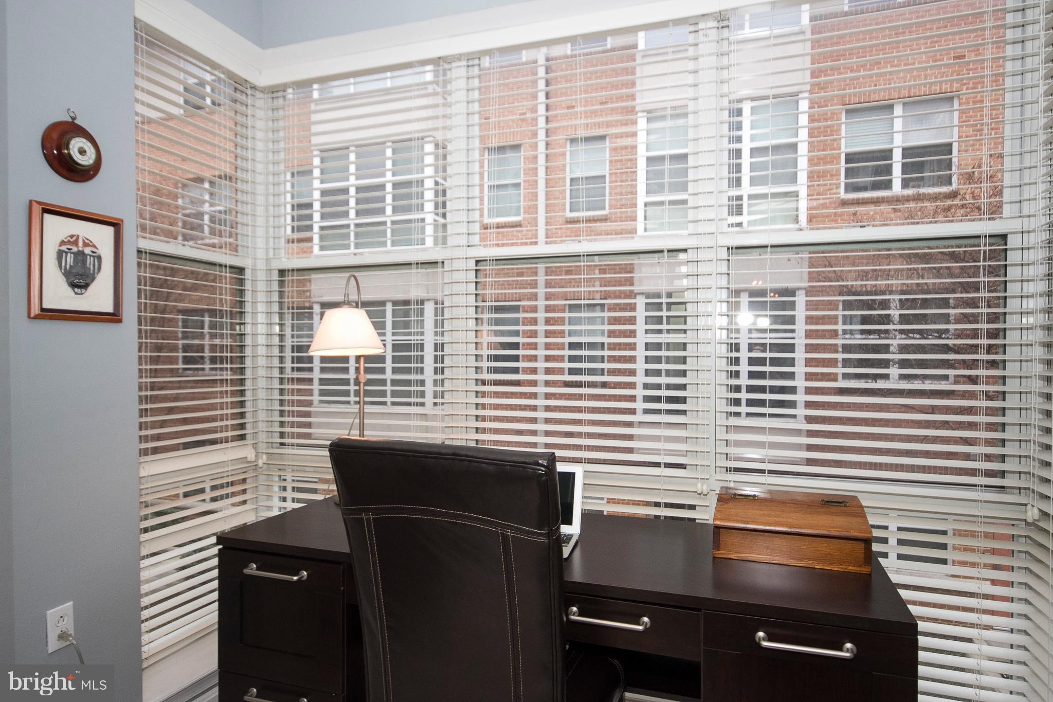 PIERSIDE AT HARBORVIEW - Residential