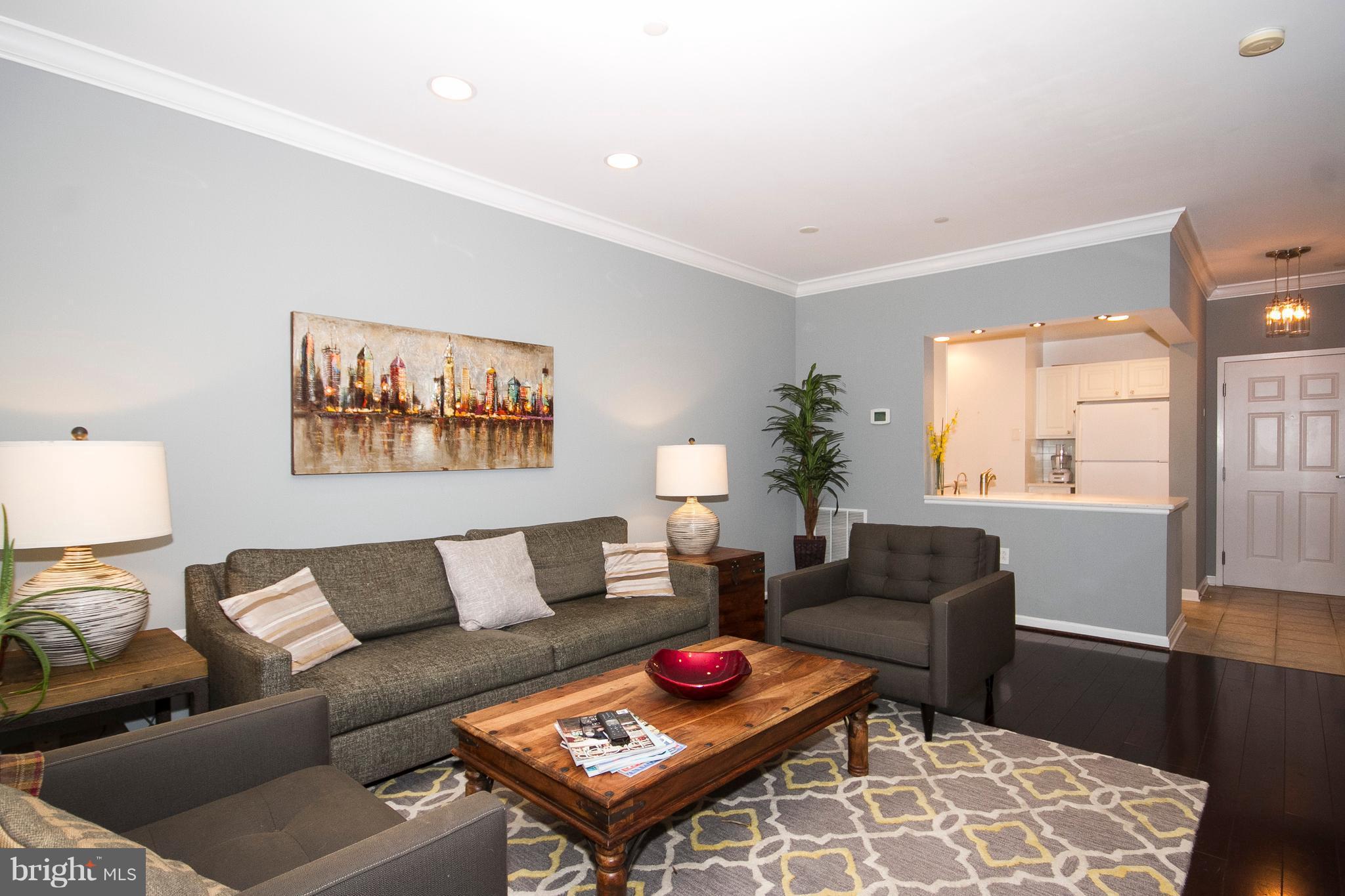 PIERSIDE AT HARBORVIEW - Residential