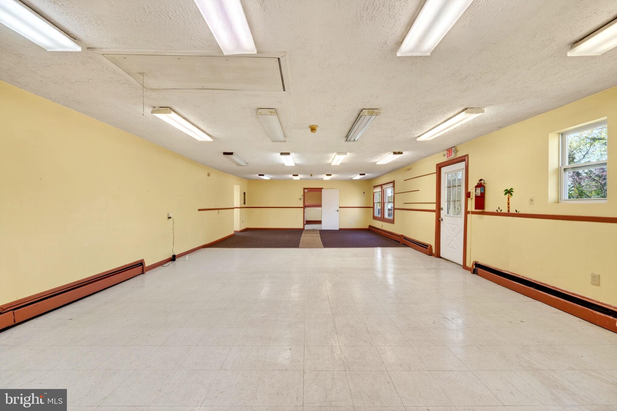 MARGATE - Commercial Sale