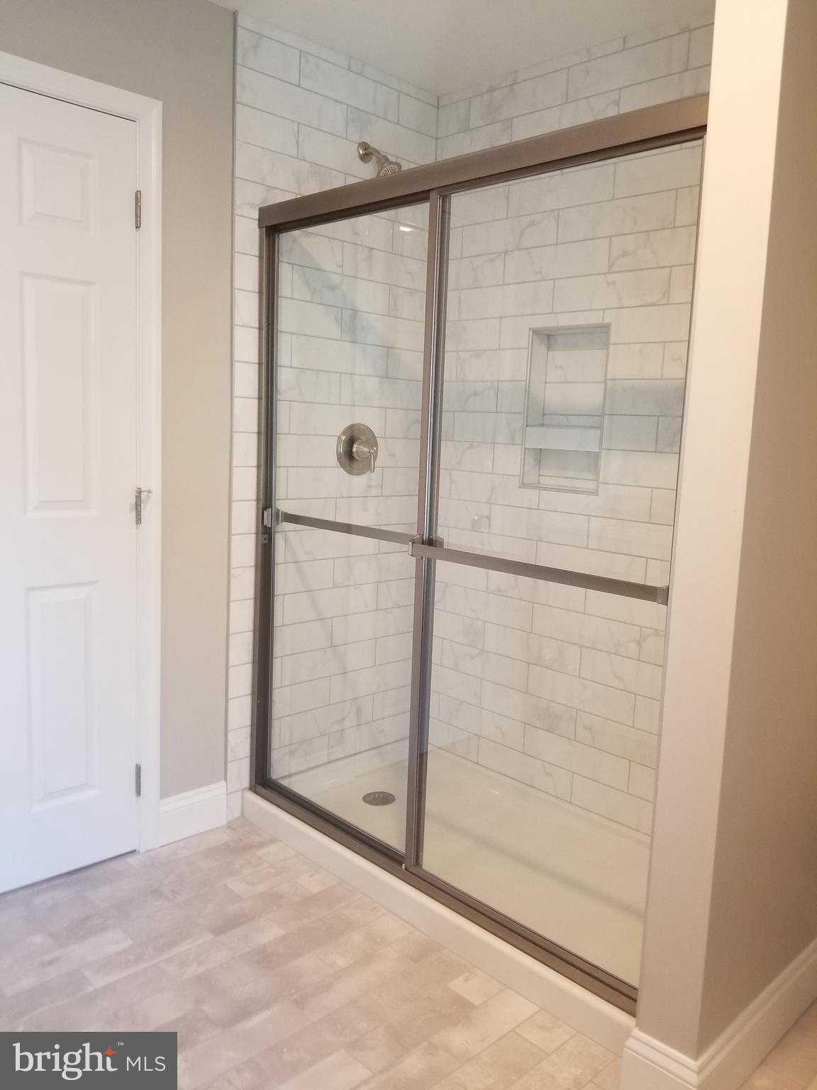 COLUMBIA - Residential