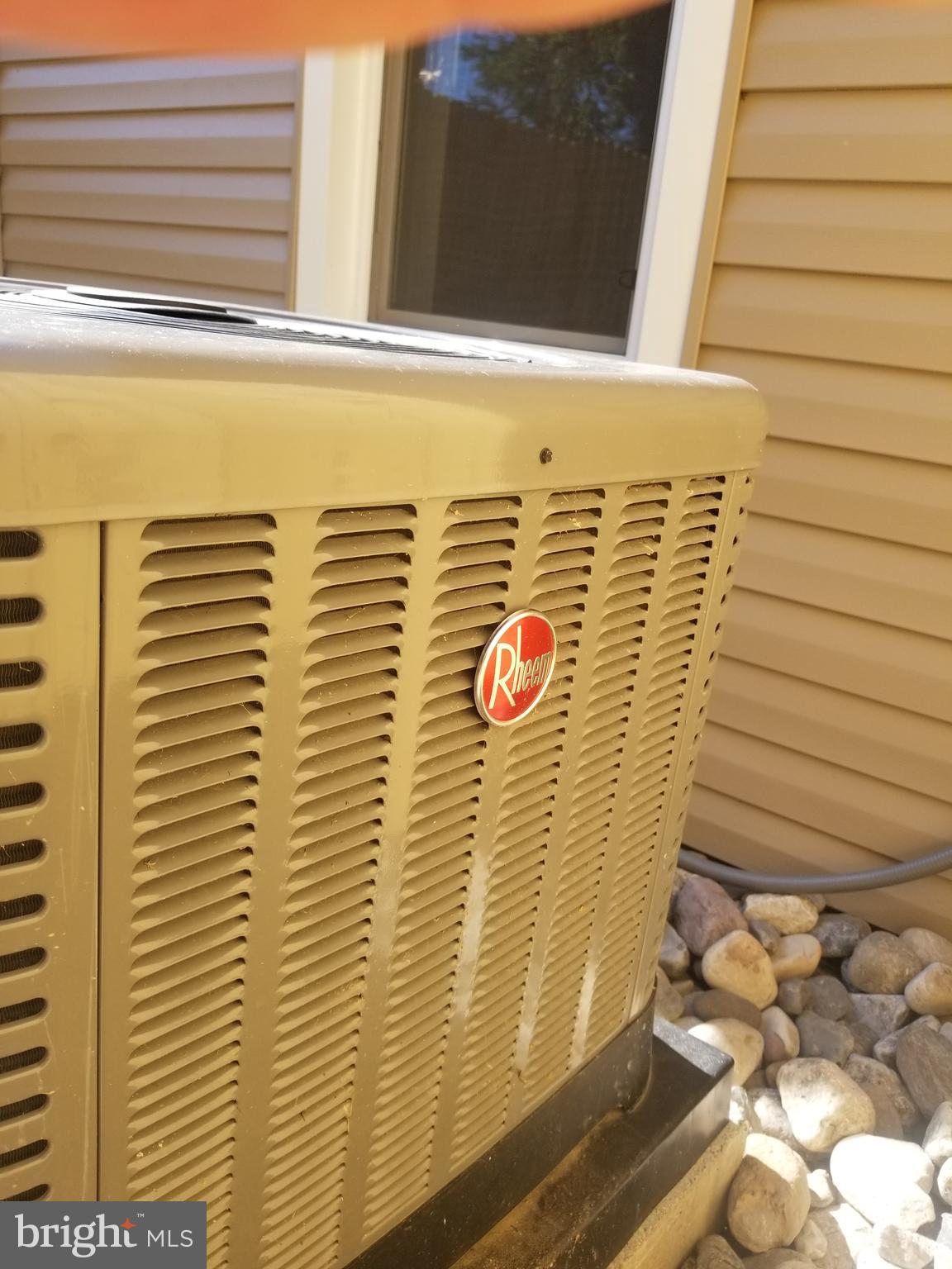 COLUMBIA - Residential