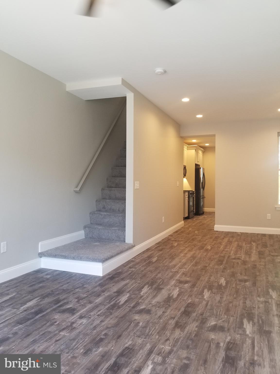 COLUMBIA - Residential