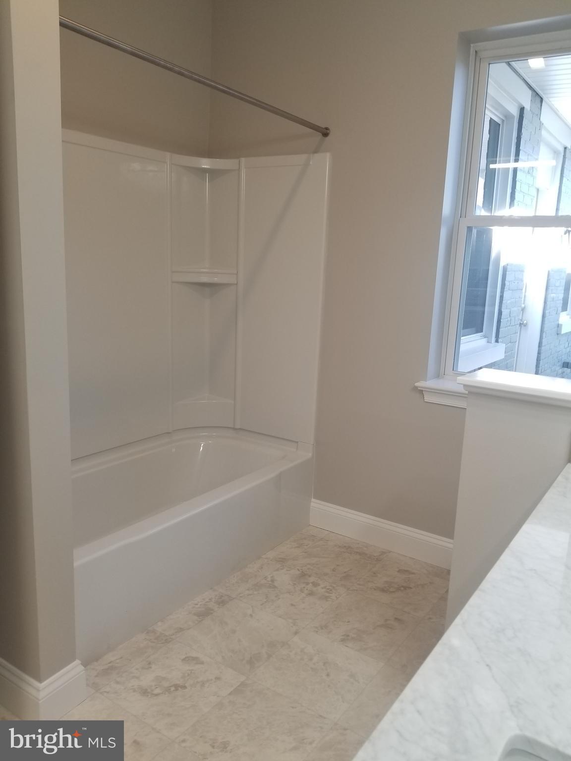 COLUMBIA - Residential