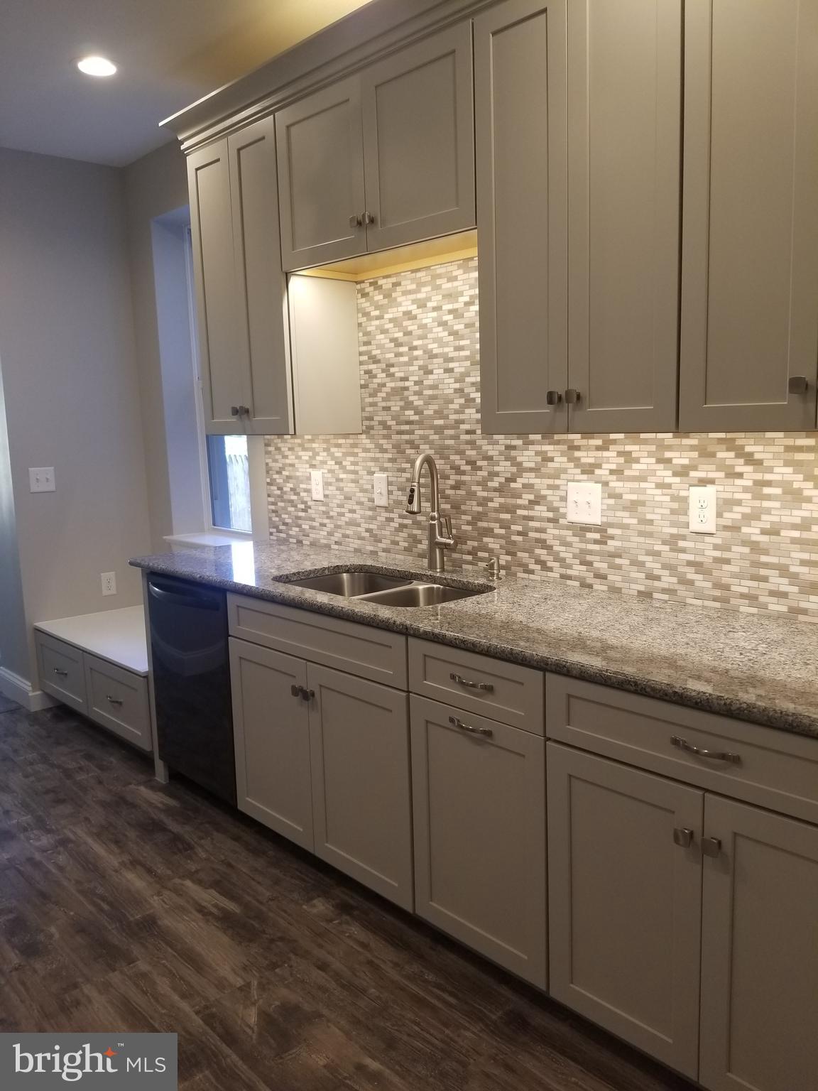 COLUMBIA - Residential