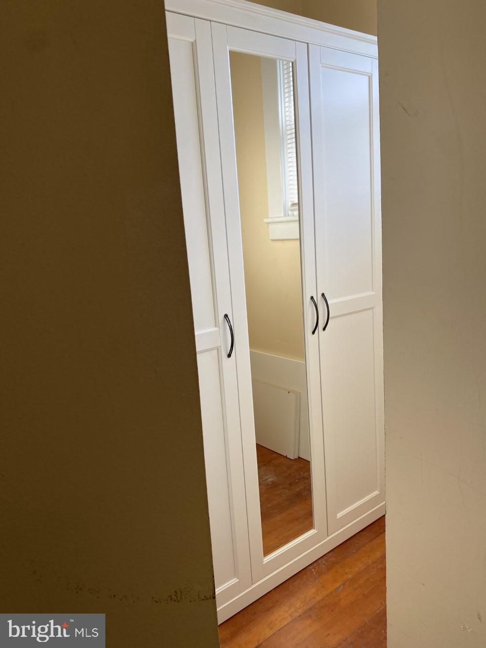 PARKVILLE - Residential Lease