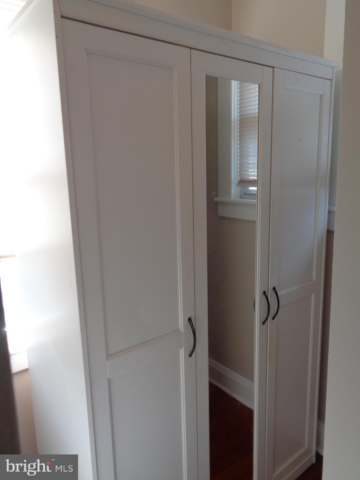 PARKVILLE - Residential Lease