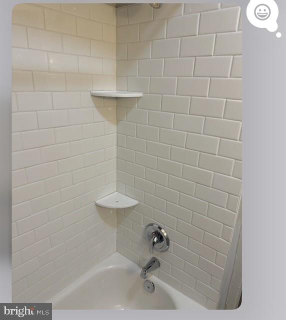 PARKVILLE - Residential Lease