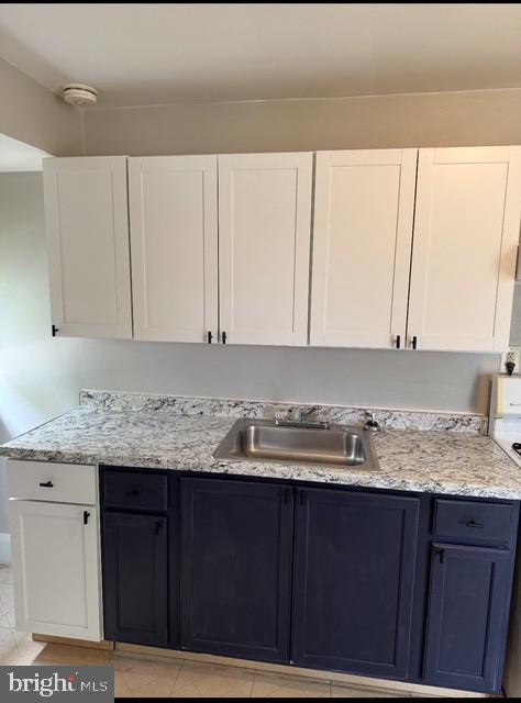 PARKVILLE - Residential Lease