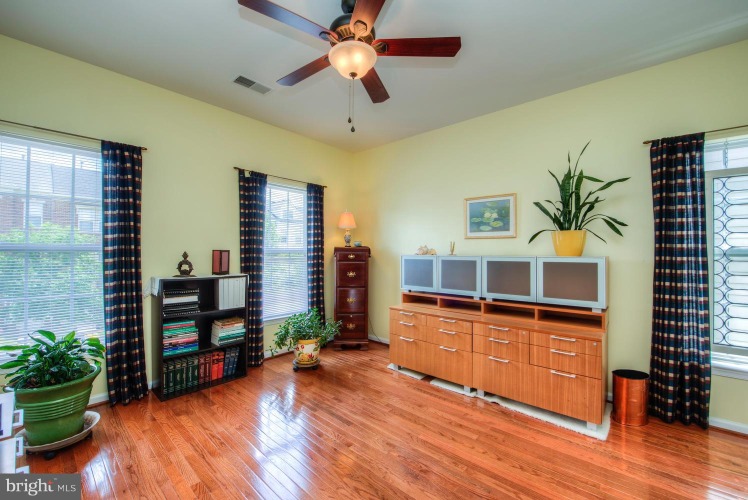 VILLAGE OF IDLEWILD - Residential