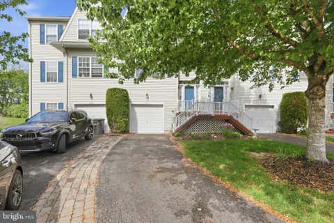 Photo for 235 BUCHANAN COURT