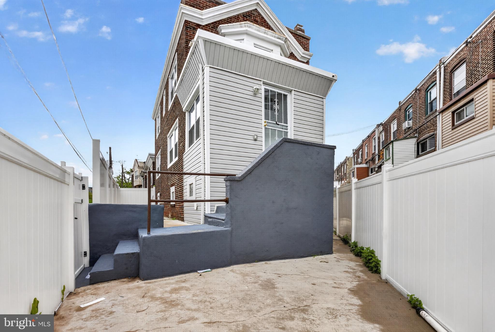 ALLEGHENY WEST - Residential