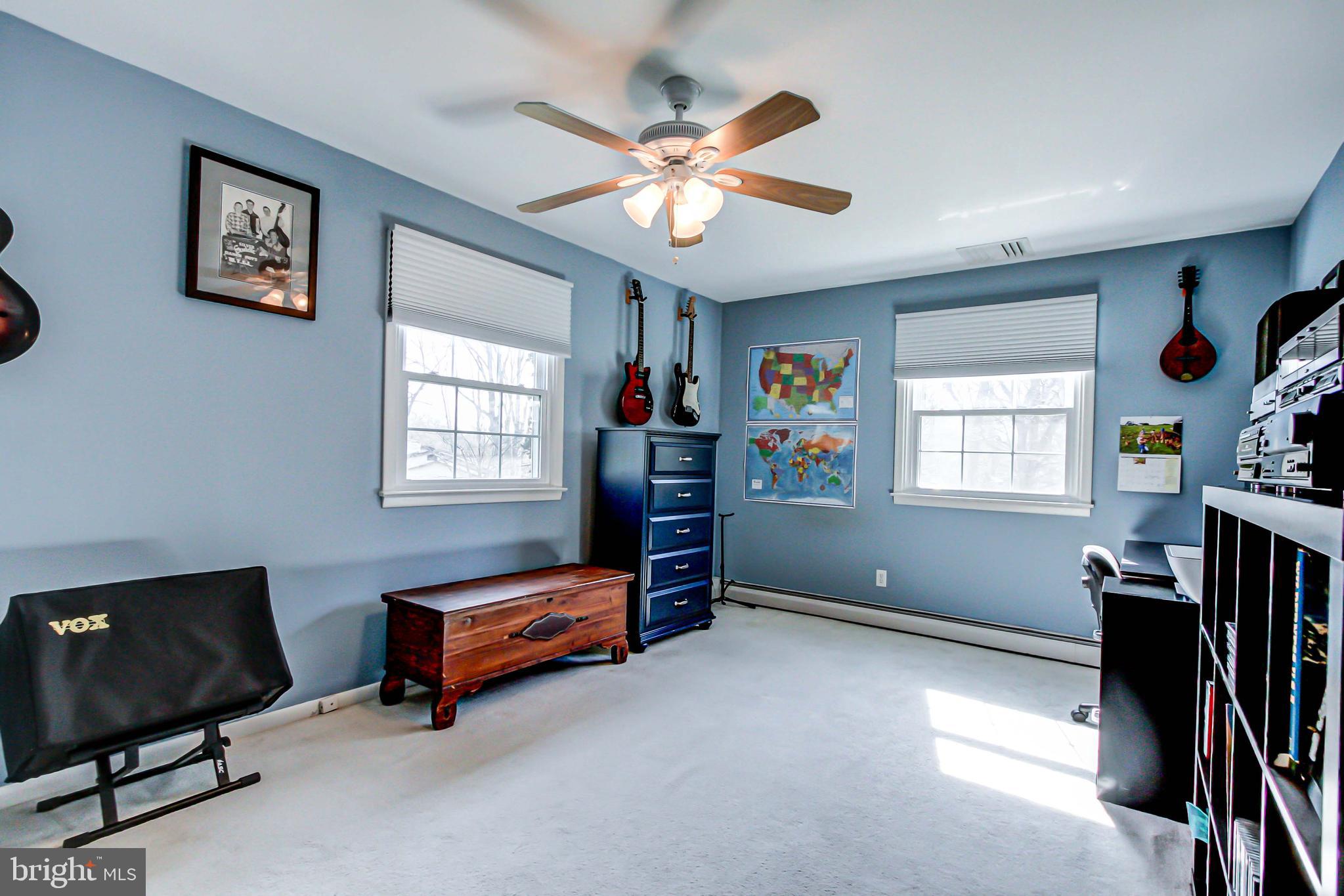 WILLOW GREENE - Residential