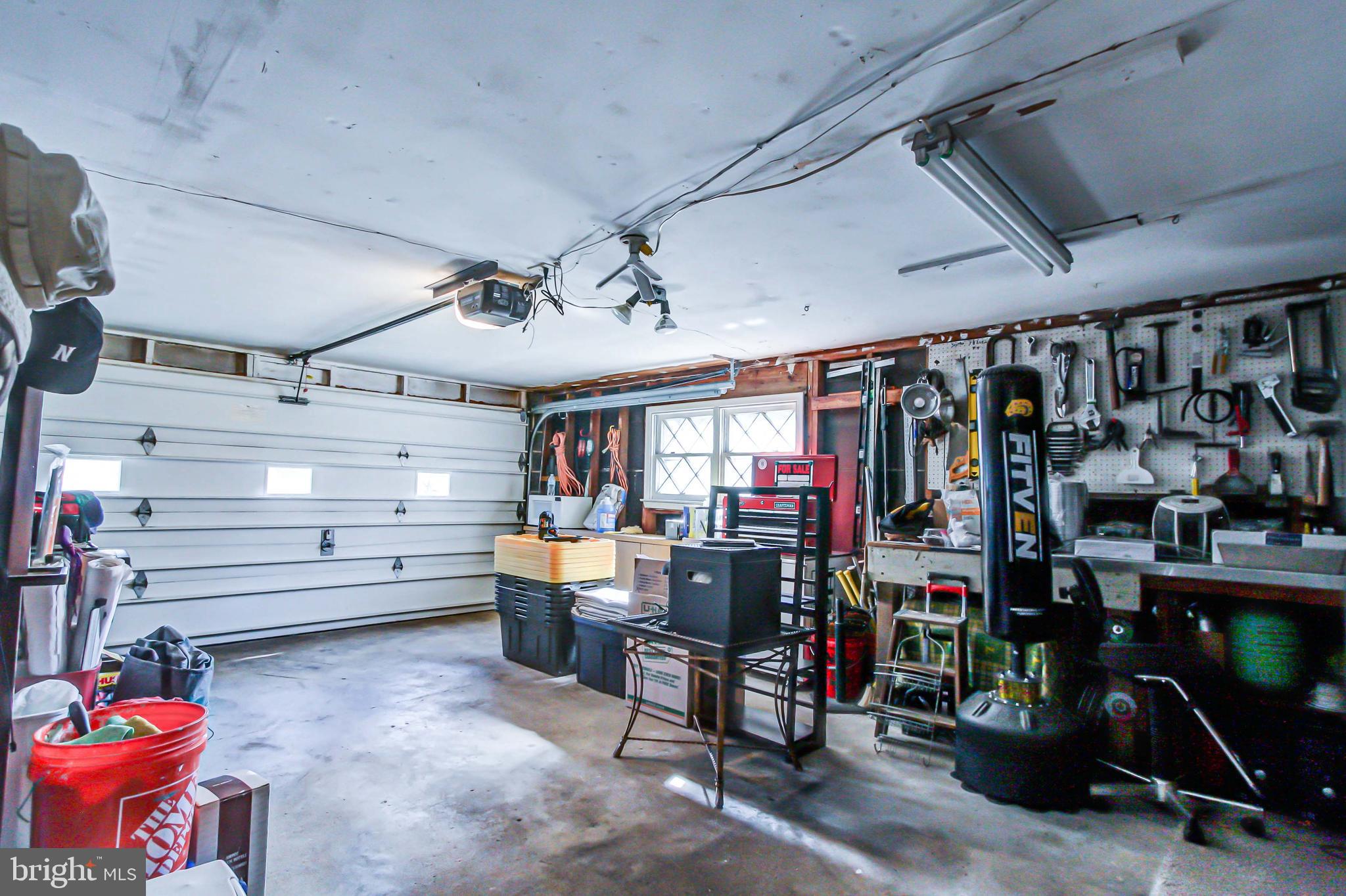 WILLOW GREENE - Residential