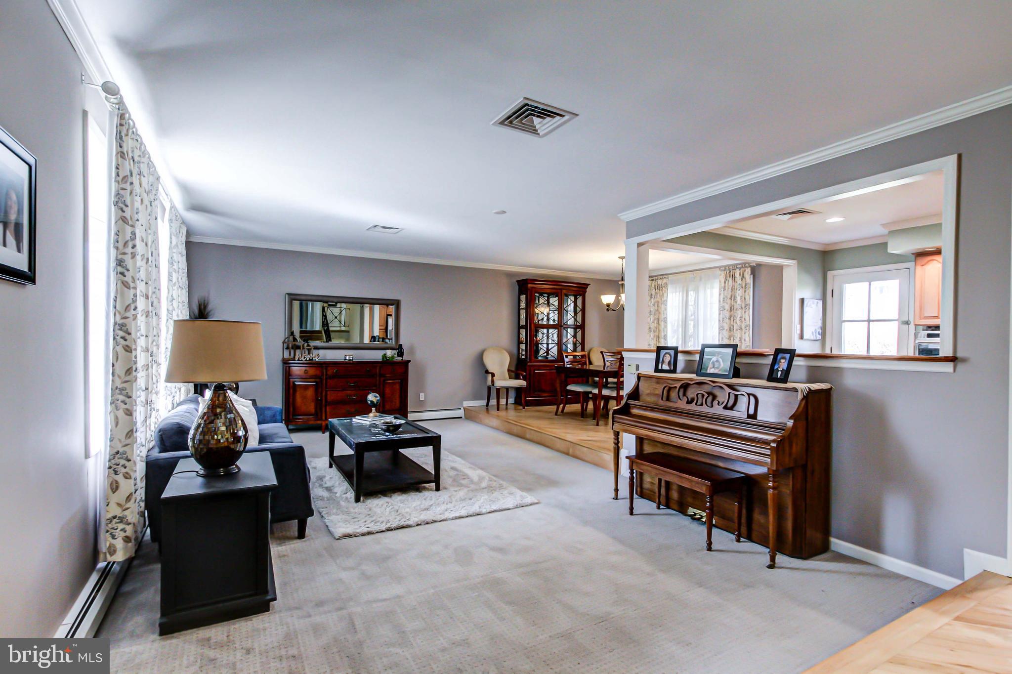 WILLOW GREENE - Residential