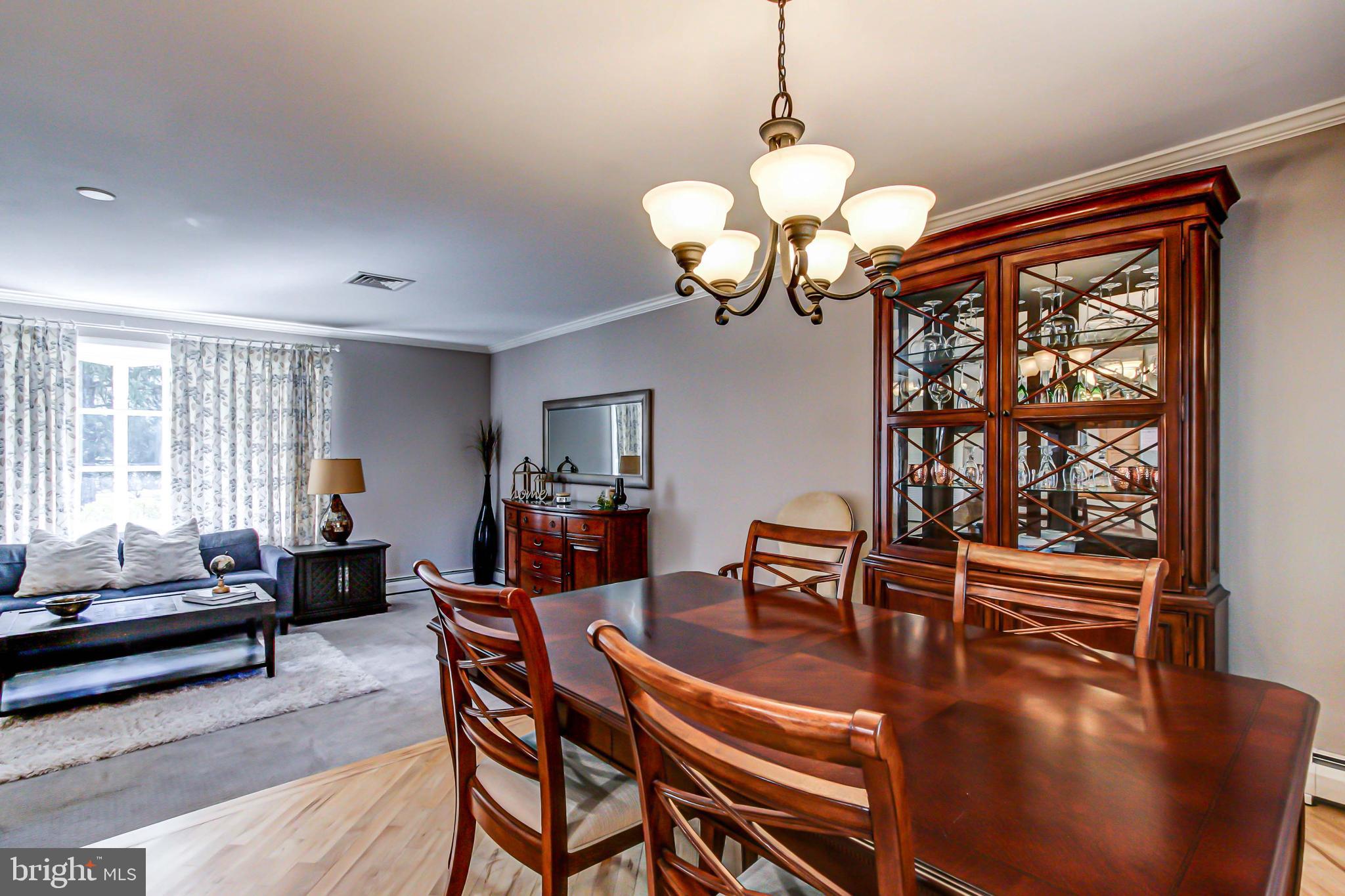 WILLOW GREENE - Residential