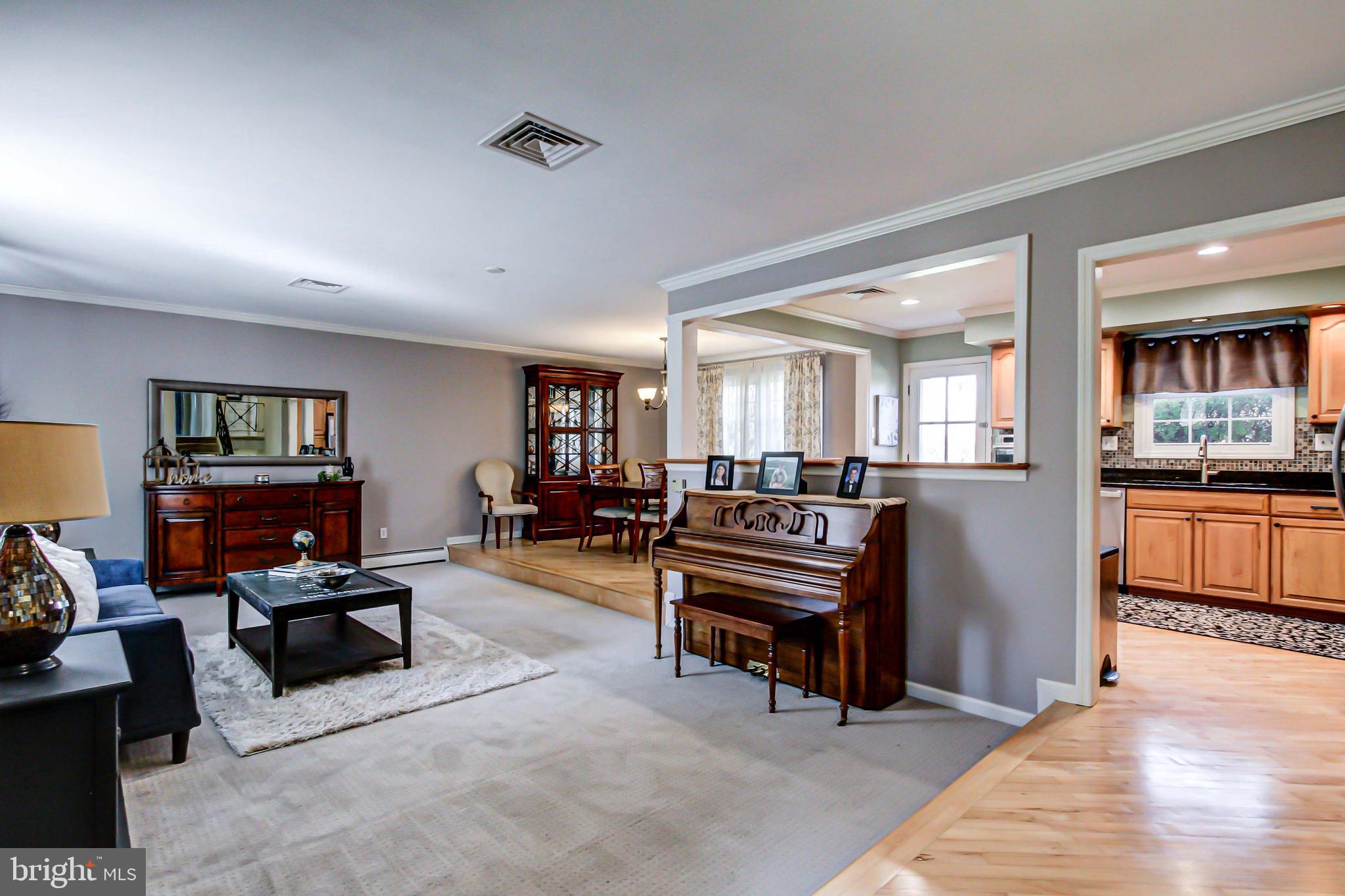 WILLOW GREENE - Residential