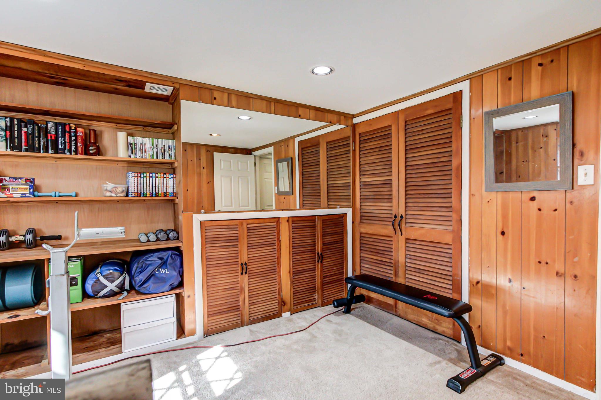 WILLOW GREENE - Residential