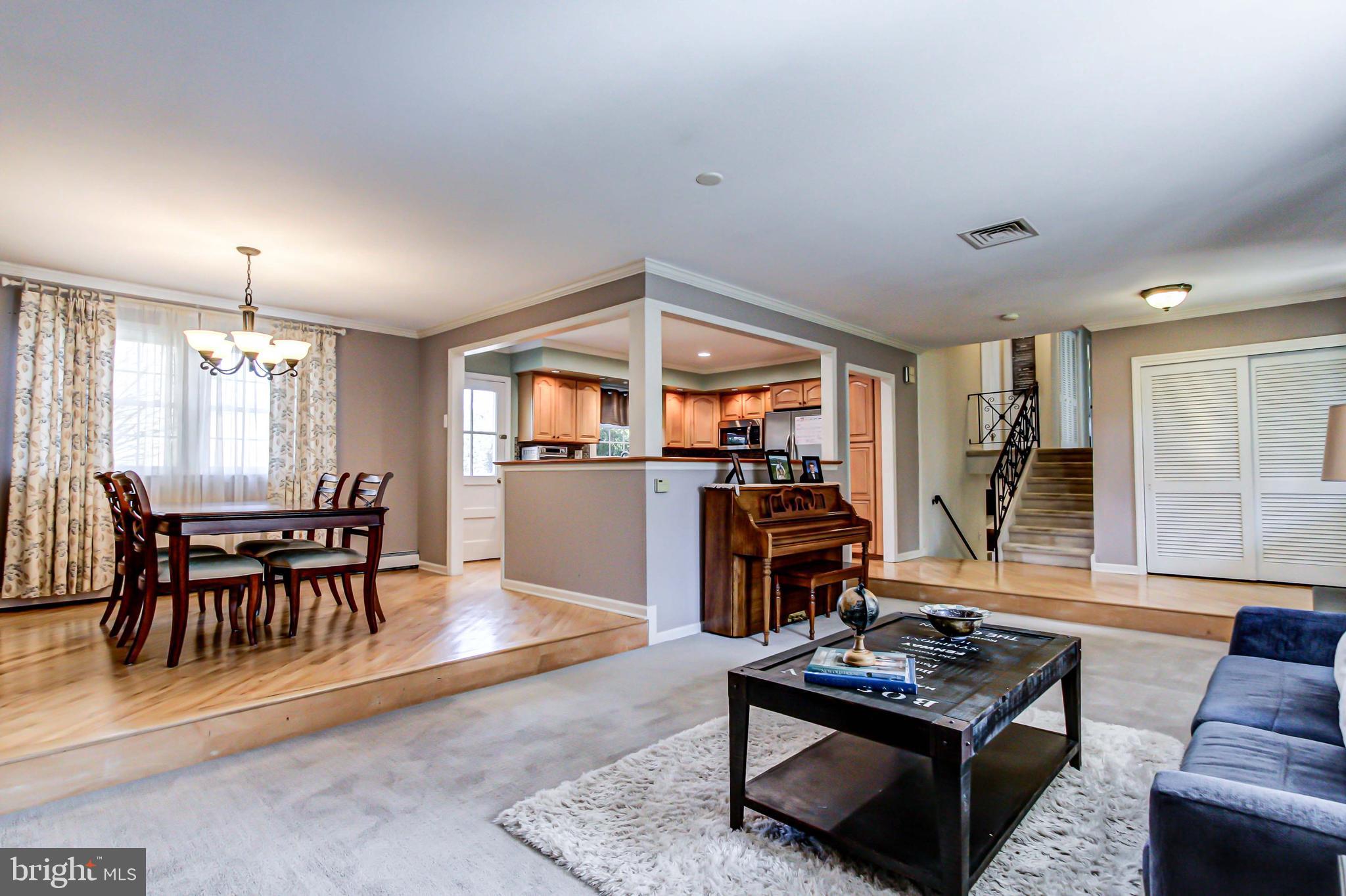 WILLOW GREENE - Residential