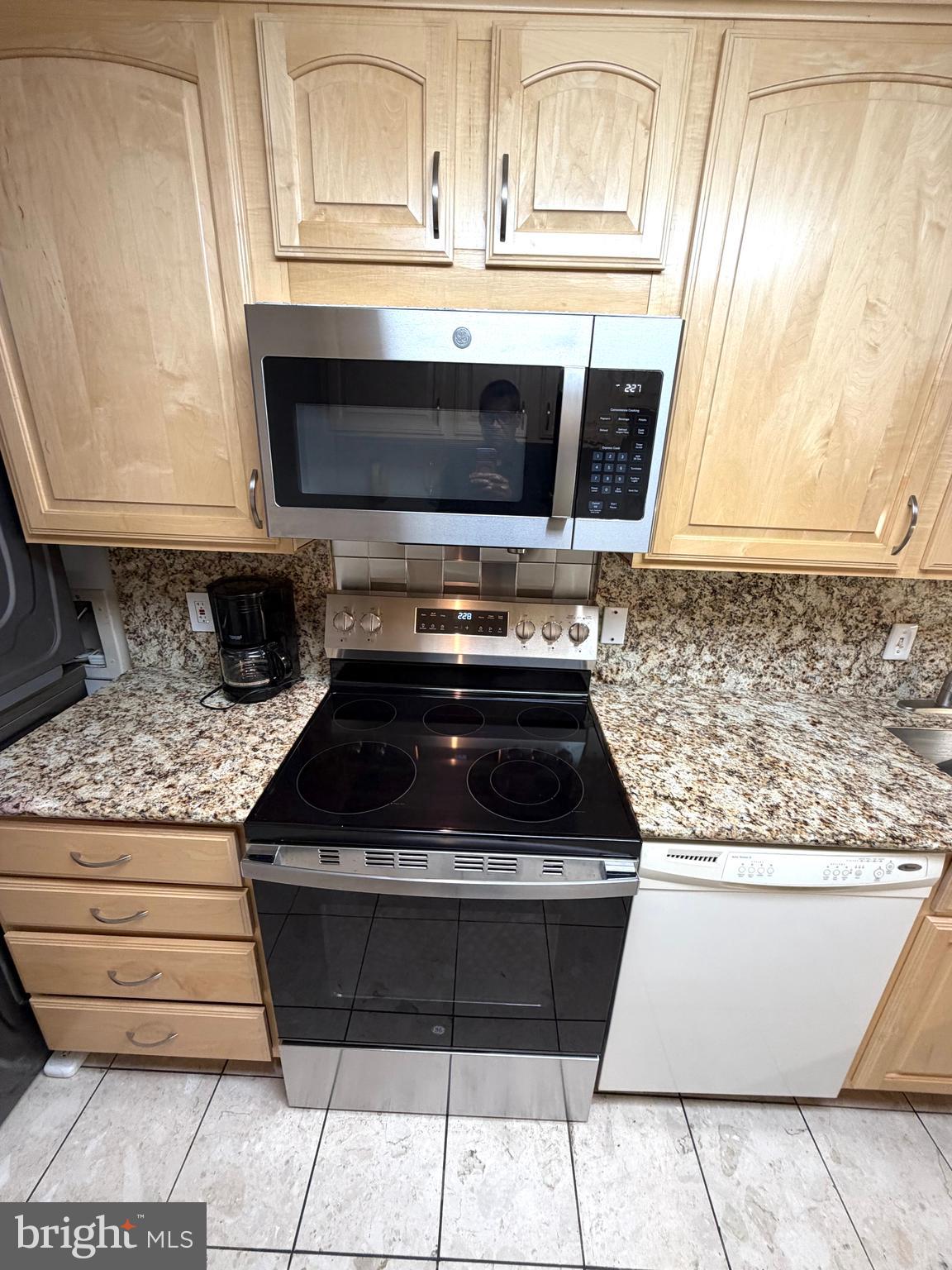 FRIENDSHIP HEIGHTS - Residential