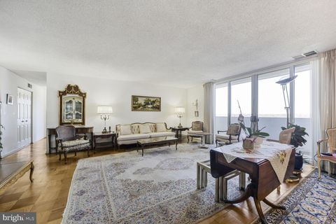 Photo of 4601 N Park Avenue #1807-G, CHEVY CHASE, MD 20815 (MLS # MDMC2172352)