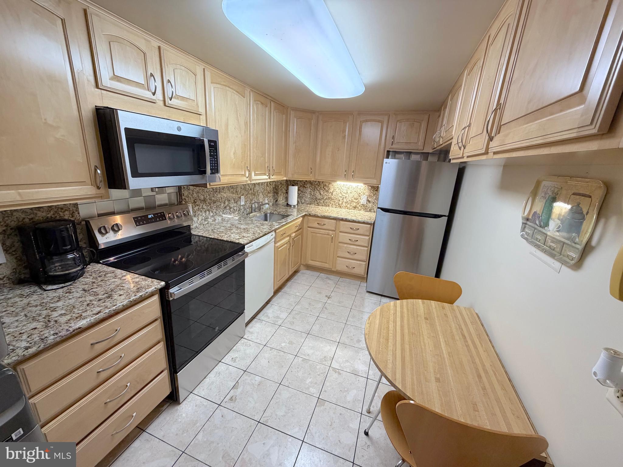 FRIENDSHIP HEIGHTS - Residential