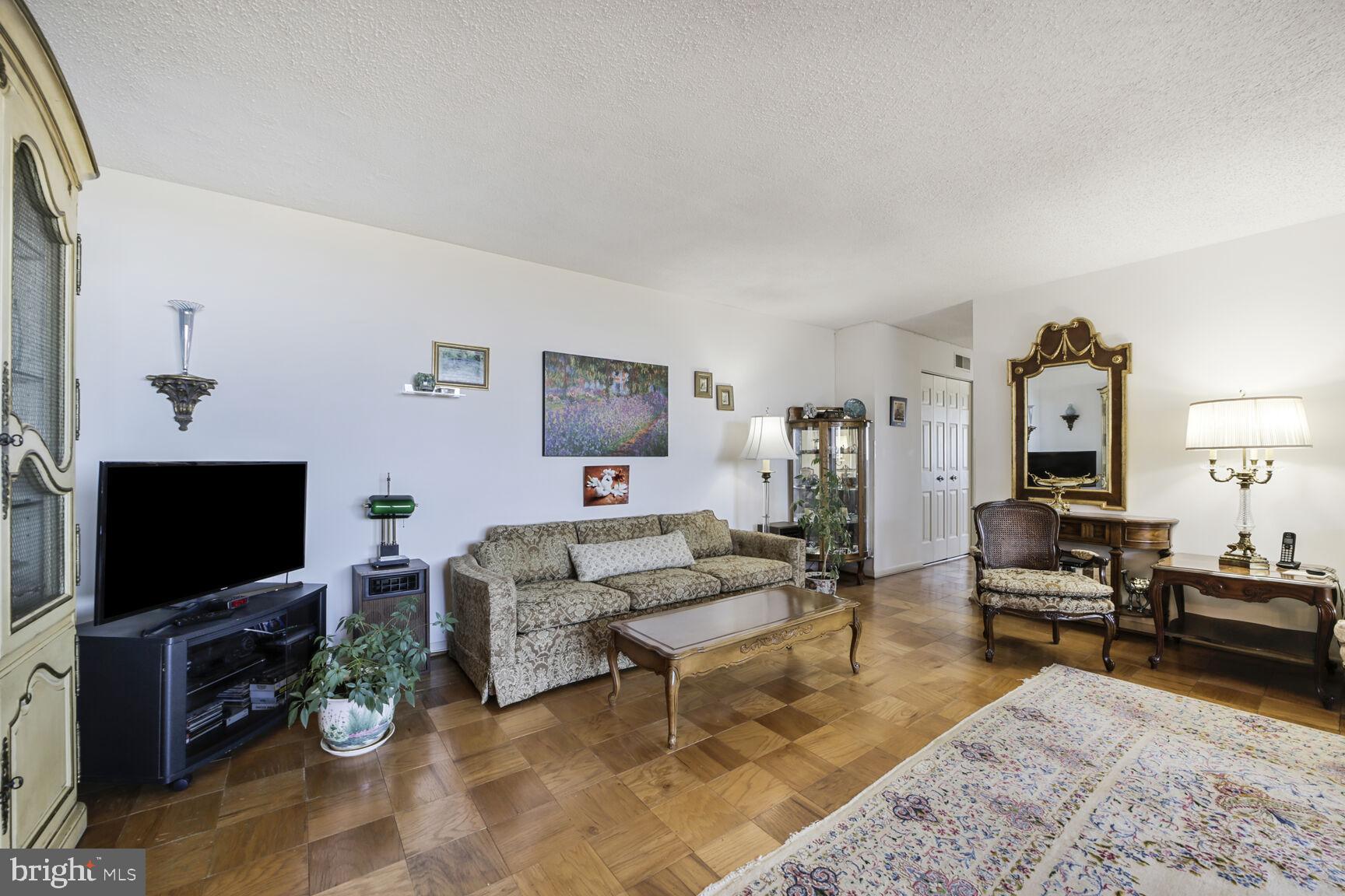 4601 N PARK AVENUE 1807-G