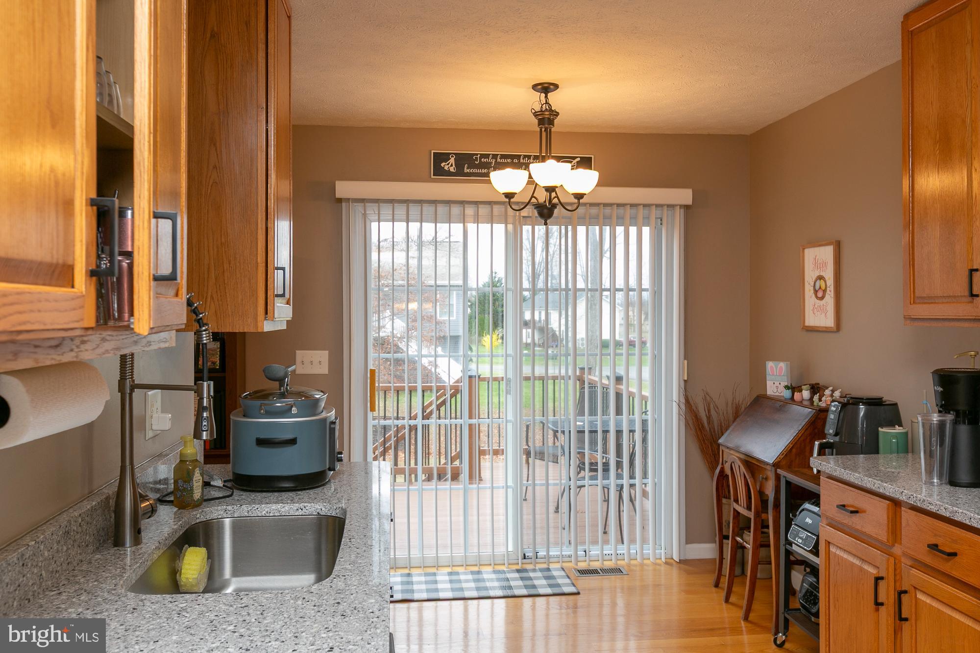 MIDDLE CREEK MANOR - Residential