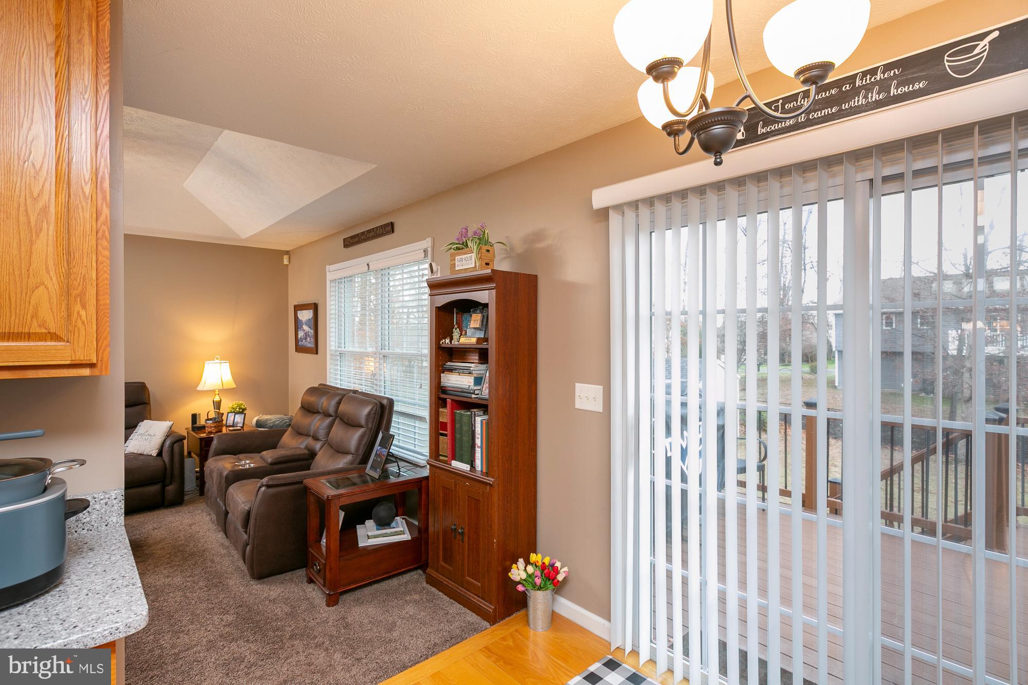 MIDDLE CREEK MANOR - Residential