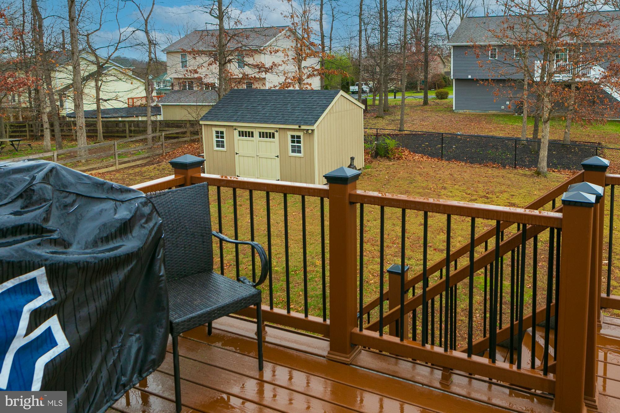 MIDDLE CREEK MANOR - Residential