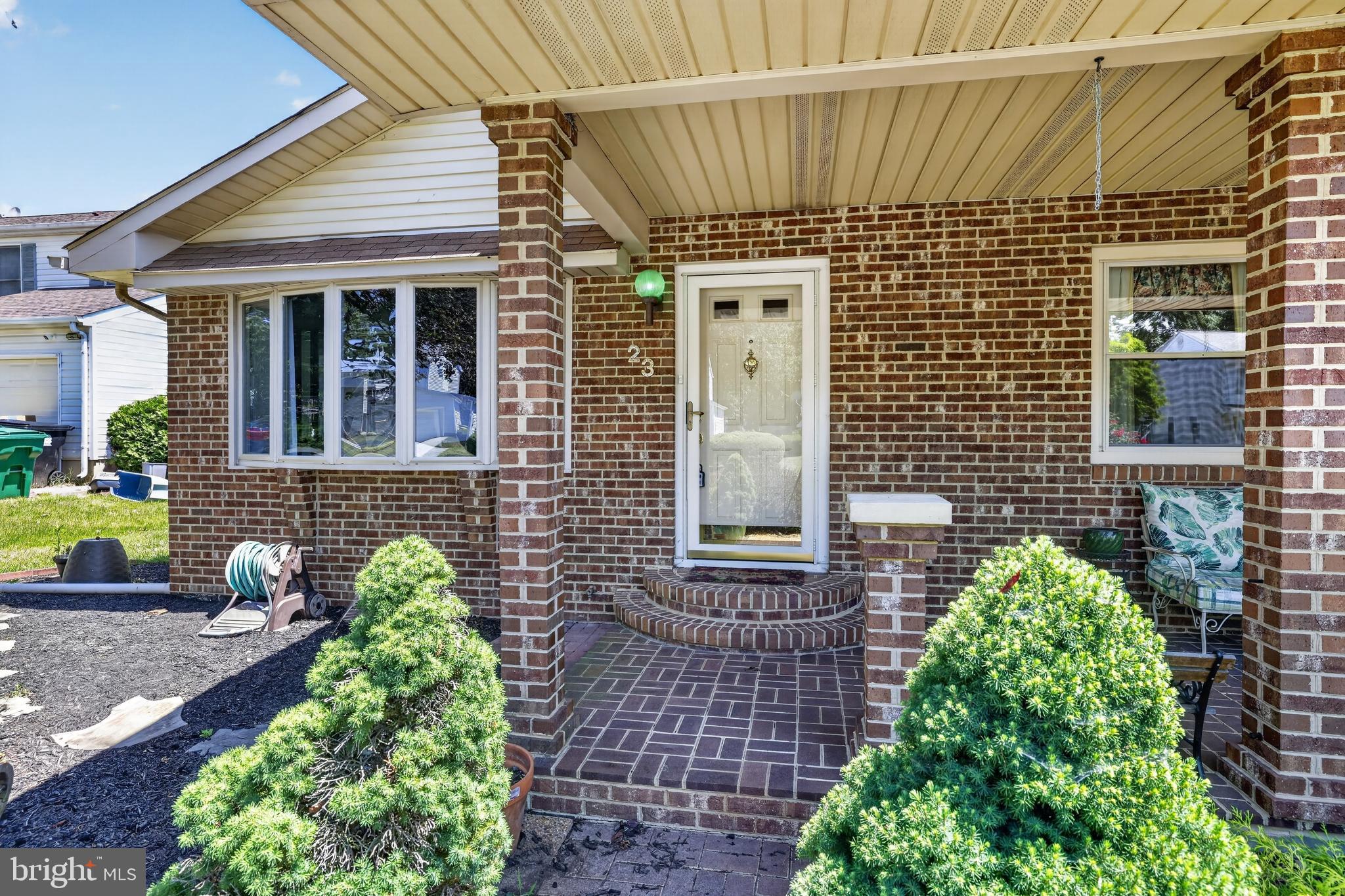 23 DUCHESS CIRCLE