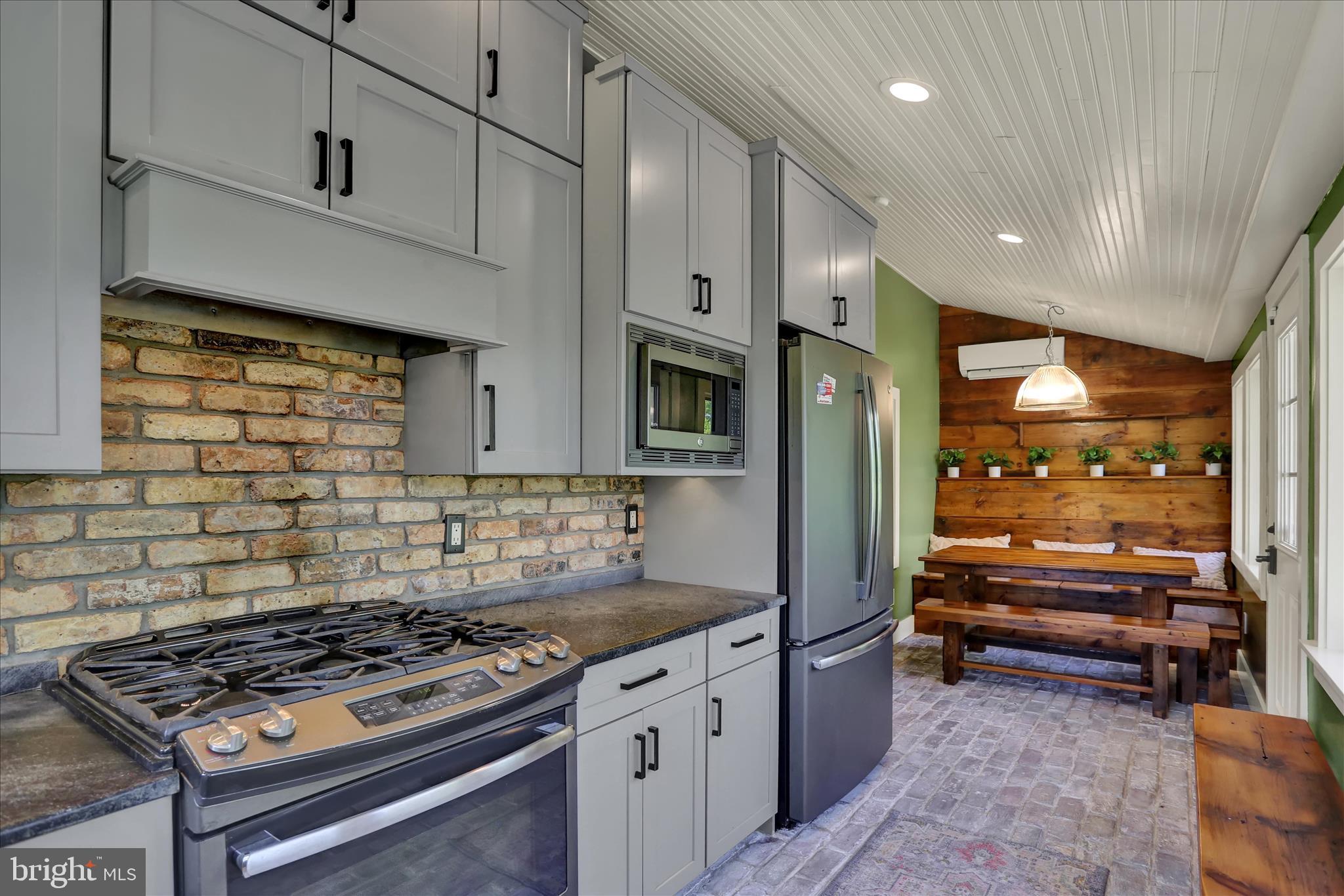 CIDER MILL - Residential