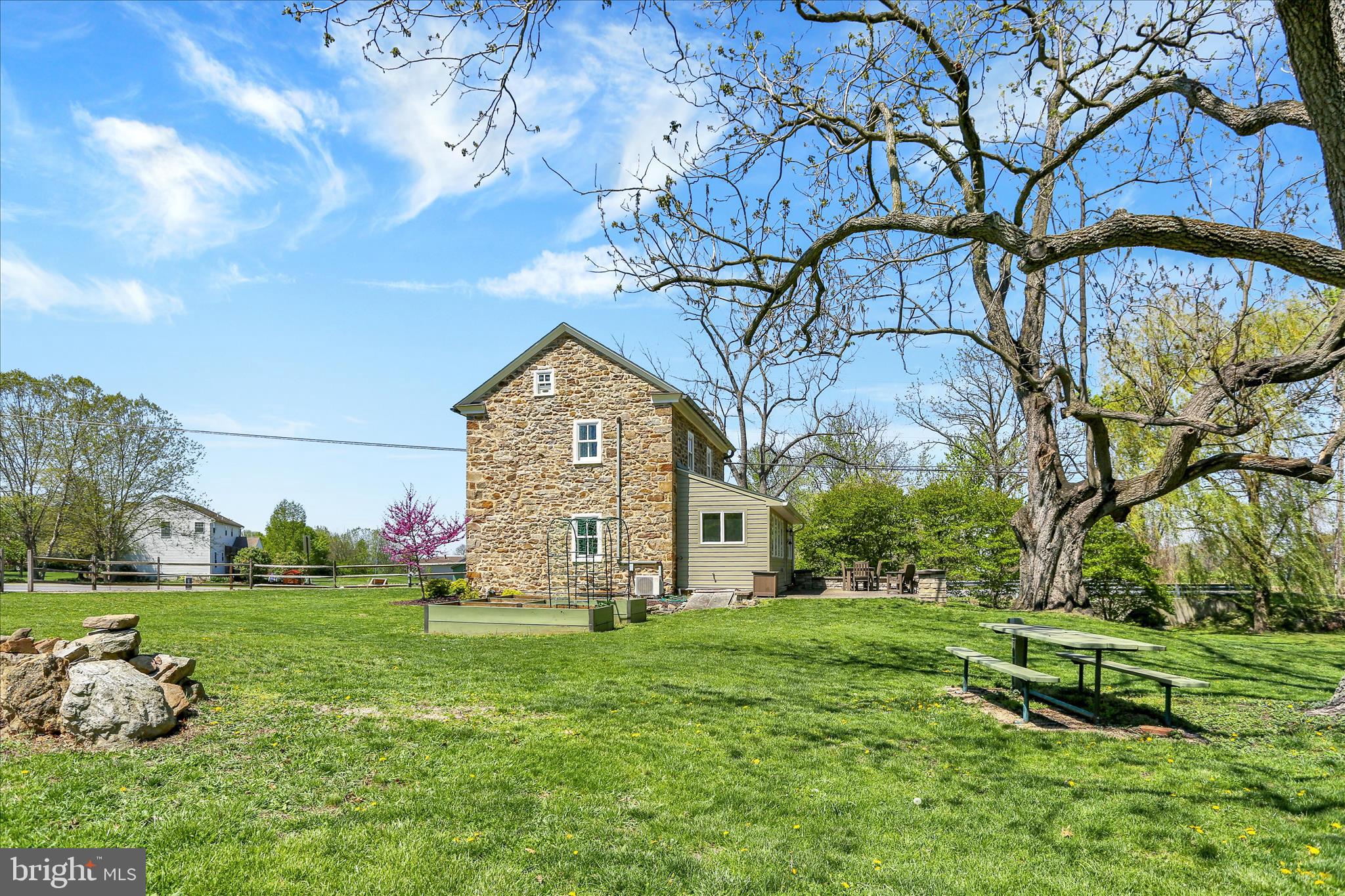 CIDER MILL - Residential