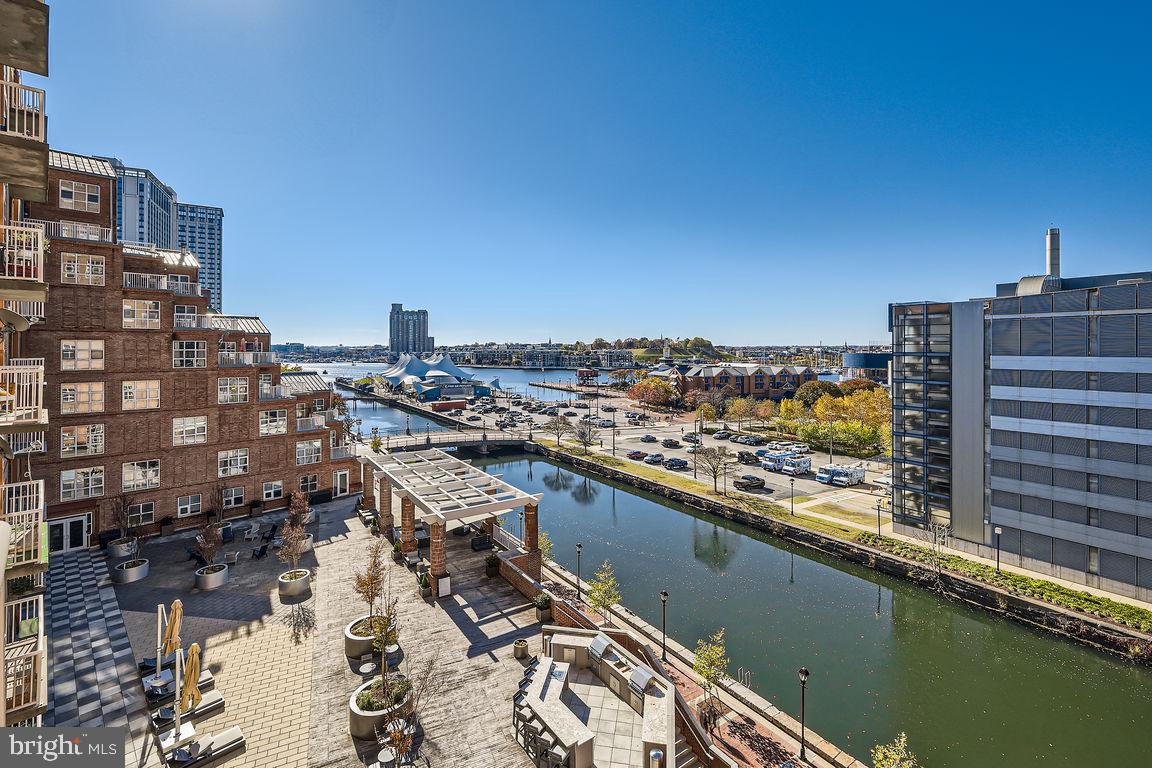 HARBOR EAST - Residential