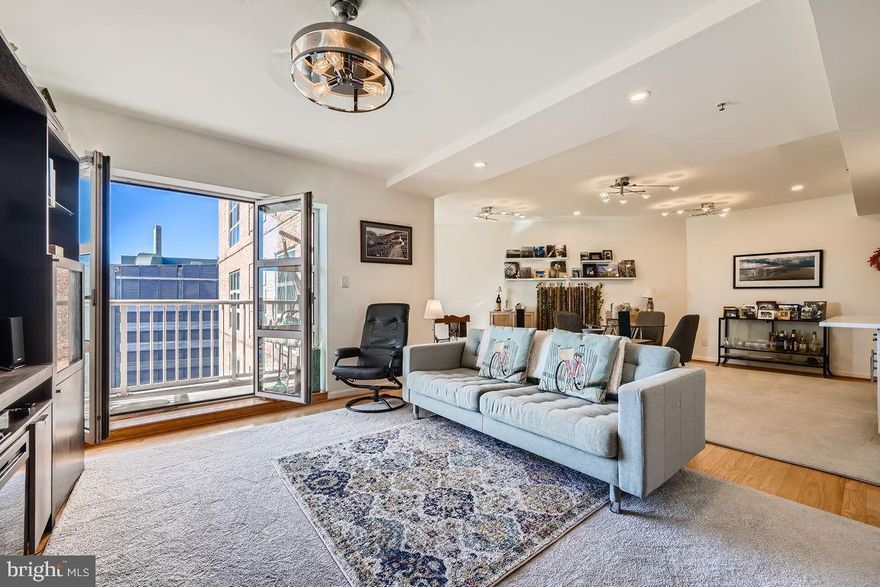 This is an amazing renovation with spectacular views to match,  the residence  is almost 1200sf with 1 full bath and 1 half bath and all you could want along with great upgrades.  Your own balcony overlooking the harbor will make for some unforgetable times of enjoying the beautiful sites the harbor has to offer. The building has a great blend of amenitites, 24-7 front desk,  garage (1 parking space) 24-7 fitness center and an indoor pool that is open daily .  The deck level has 2 gas grills and relaxing furniture for you to enjoy with your friends.  Walk out the front door to the harbor and all the activities it has to offer.