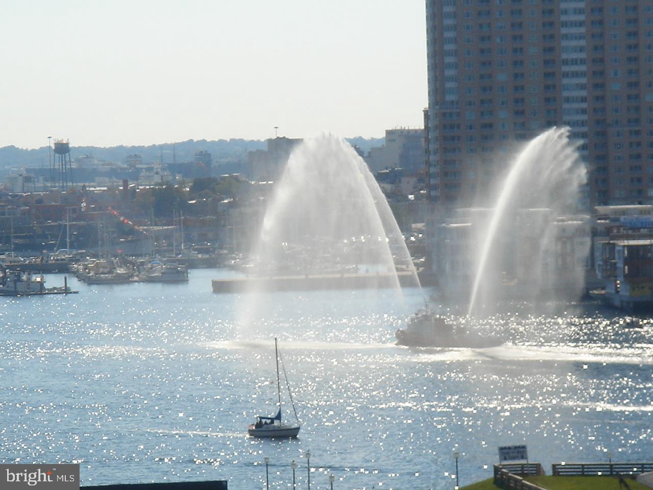 HARBOR EAST - Residential