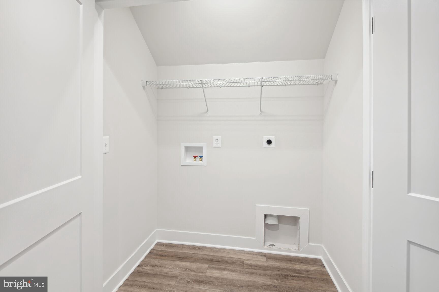 SELBY ON THE BAY - Residential