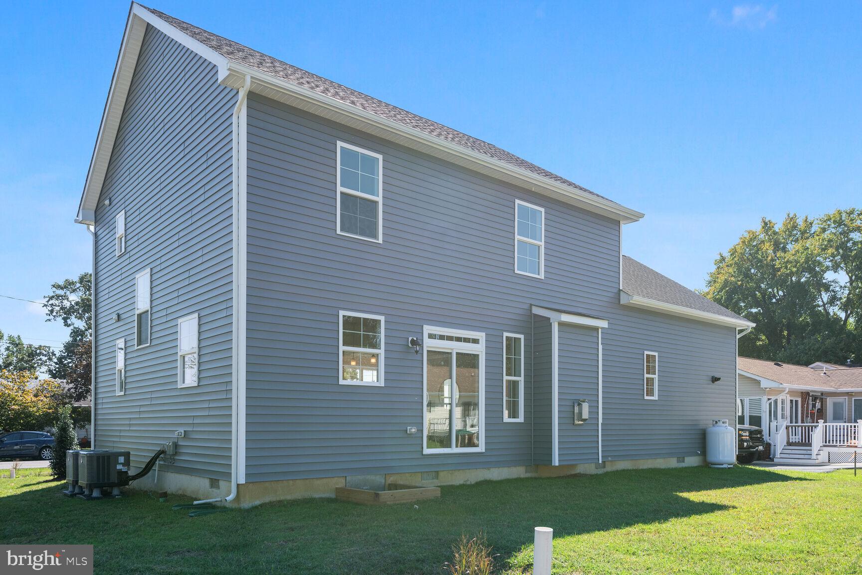 SELBY ON THE BAY - Residential