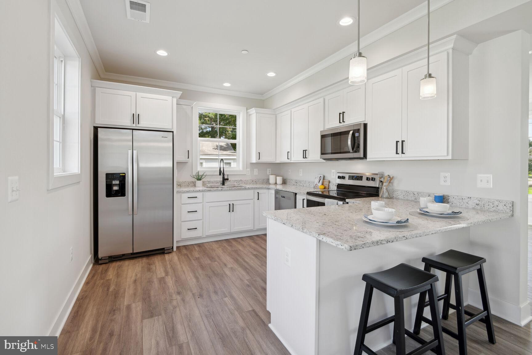 SELBY ON THE BAY - Residential