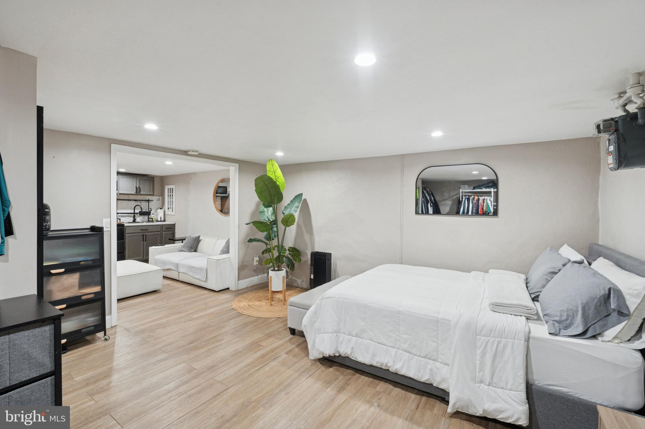 TACONY - Residential