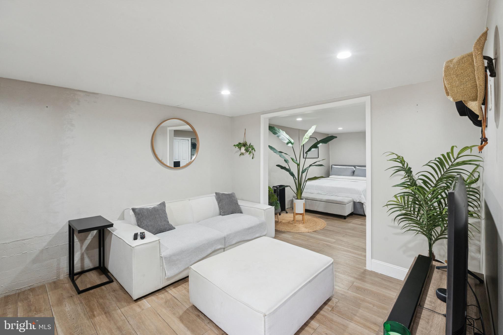 TACONY - Residential